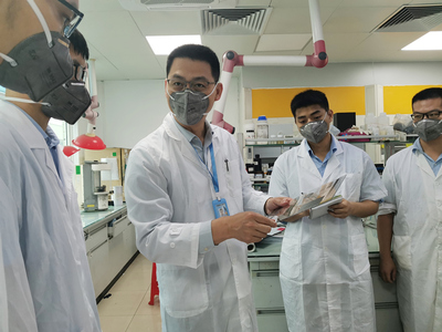 中山最美科技工作者⑨ 馮文照:從零開始研發(fā),突破國產(chǎn)油墨技術瓶頸